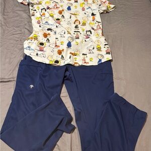Peanuts Character Print Top and Navy Medical Scrubs Set